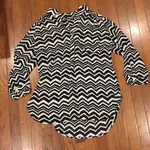 Black and white tunic medium